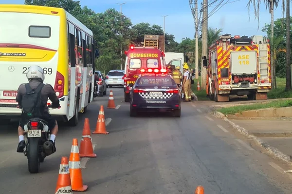 Viaturas em pista