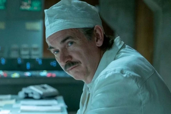 Ator de 007, Chernobyl e Harry Potter, Paul Ritter morre aos 54 anos