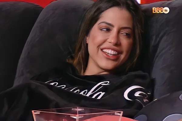 Laís Caldas