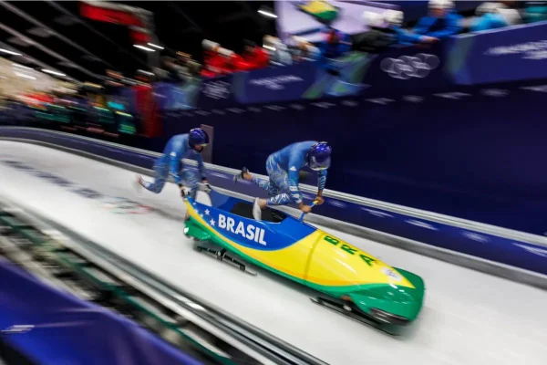 Jogos de Inverno: Brasil busca recuperação na prova 2-man do bobsled