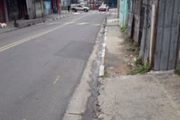 Obra sem realização de guias e sarjetas