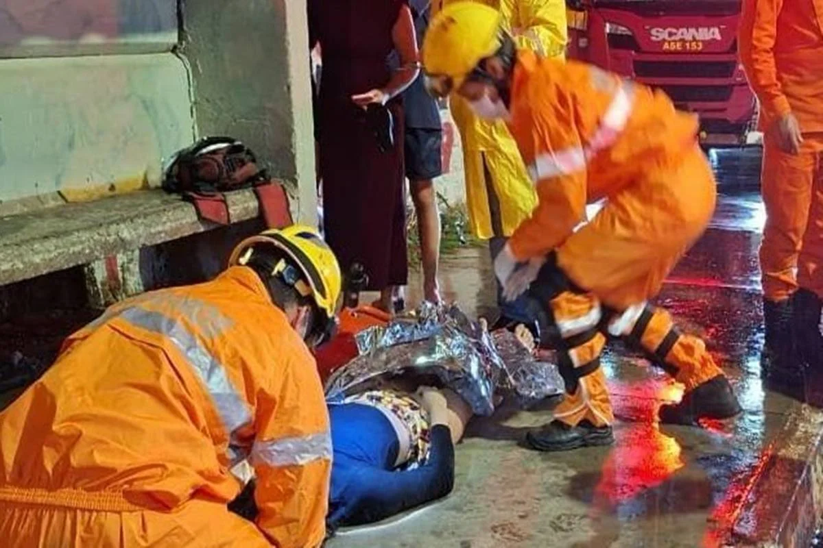 PCDF busca motorista que atropelou mulher no DF e fugiu; veja imagens 2 Mulher atropelada