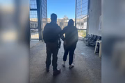 Anne sendo presa em uma cobertura no Buritis, bairro nobre na região oeste de BH