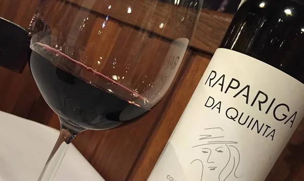 10 nomes de vinhos portugueses que atiçam a malícia dos brasileiros