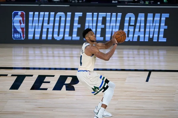 Giannis Antetokounmpo
