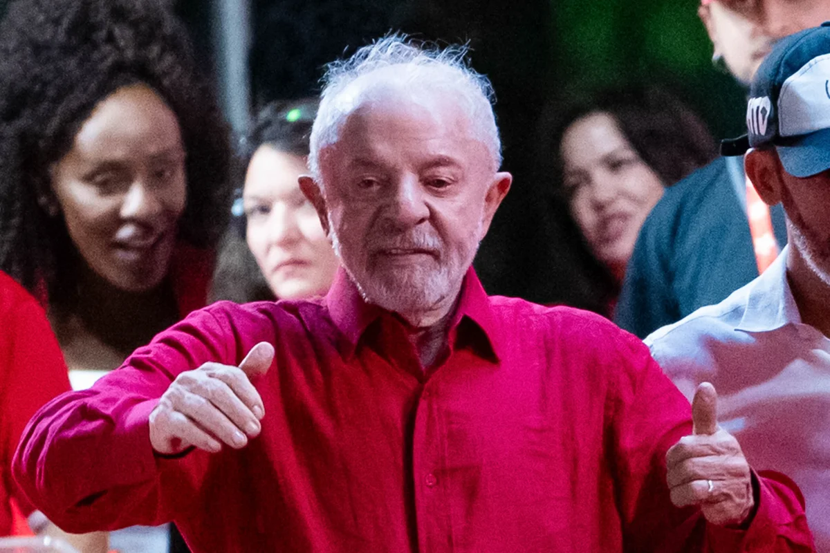 Após cobrança de Lula, PT prepara blitz nas ruas na reta final das eleições - imagem 1 Após cobrança de Lula, PT prepara blitz nas ruas na reta final das eleições - imagem 1