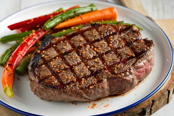 Bife perfeito: chef dá 5 dicas para evitar que a carne fique dura
