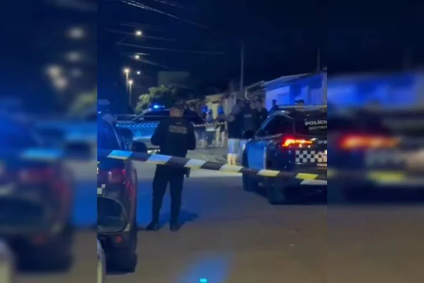 Homem é morto a facadas