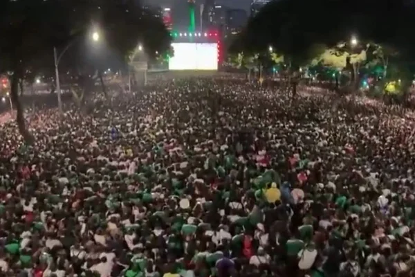 Três morrem em festa pela classificação do México na Copa do Mundo