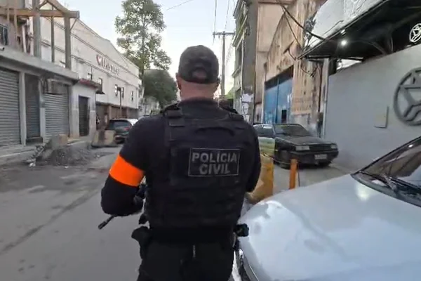 Confronto em operação contra o CV deixa um morto no Rio