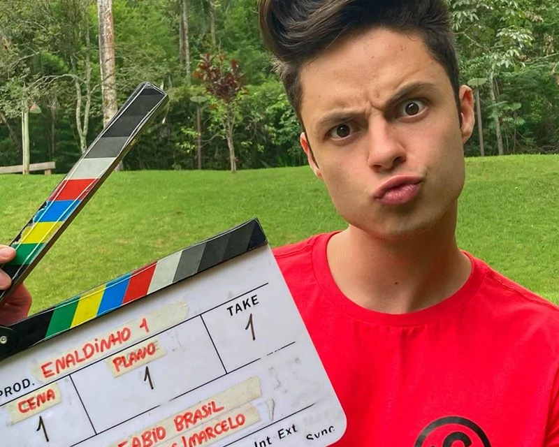 "Sentimento muito diferente", diz Enaldinho sobre estreia nos cinemas "Sentimento muito diferente", diz Enaldinho sobre estreia nos cinemas