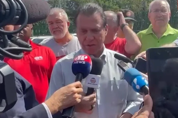 O ministro Luiz Marinho em ato do 1º de maio em SP - Metrópoles
