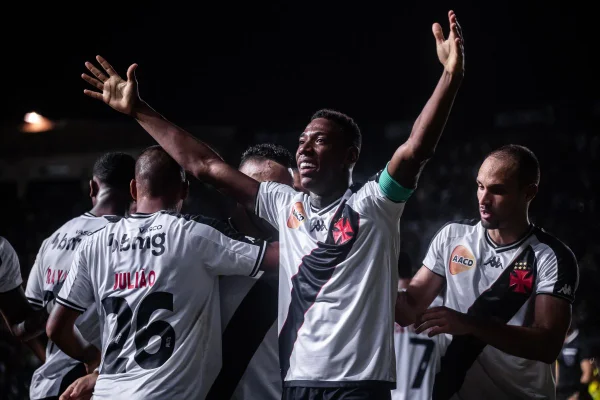 Agora é no DF! Vasco vence mais uma antes de pegar o Bangu em Brasília