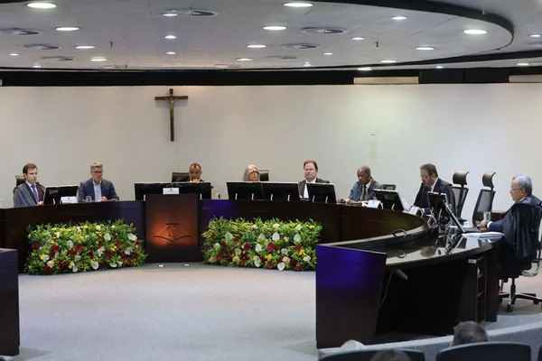 TCDF aprova, com ressalvas, contas de 2022 do governo Ibaneis