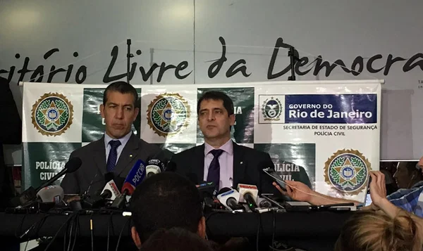 Nadador dos EUA confirma, em depoimento, que não houve assalto no Rio