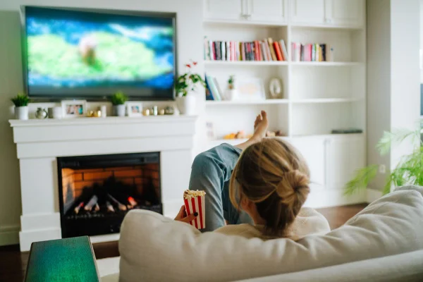 Inspiração nas telas: filmes e séries para motivar marketers