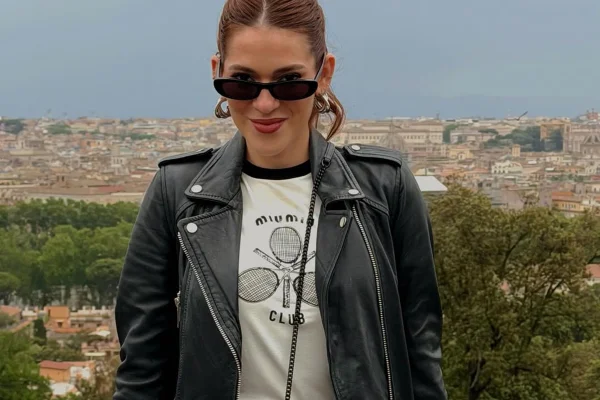 De férias na Grécia, Ana Clara Lima detona turistas: "Gente feia" - Metrópoles