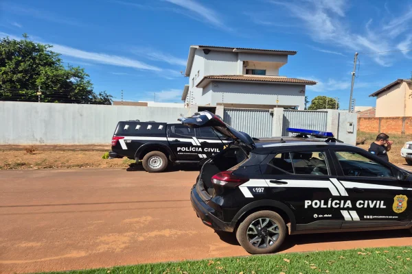 O que foi achado com vereador que mantinha menina como escrava sexual