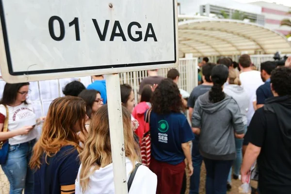 O Enem e os rumos da educação superior no Brasil