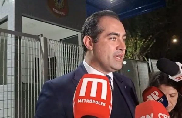 Foto colorida do advogado de Marcelo Câmara, Eduardo Kuntz