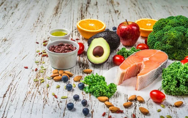 Entenda o que é e como funciona uma alimentação low-carb