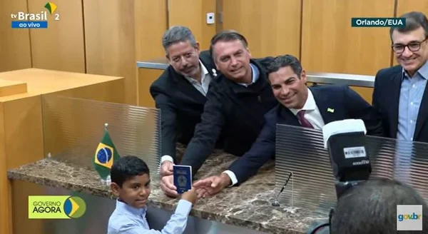 Em Orlando, Bolsonaro diz que, na Câmara, “era feliz e não sabia”