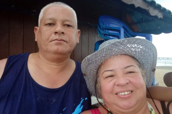 Dagmar Souza Lima foi detido por policiais militares na noite de segunda-feira. Ele esfaqueou a ex-esposa durante uma festa em um bar - Metrópoles
