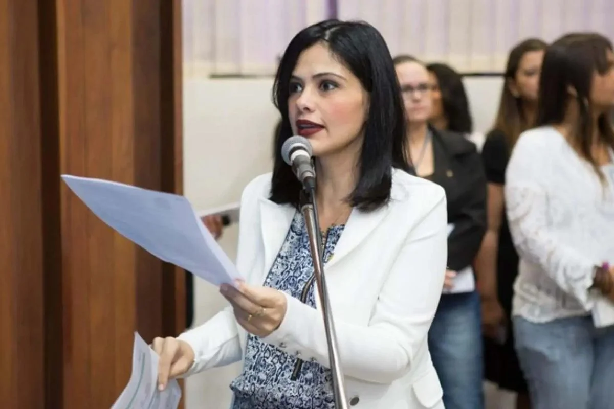 Ex-deputada passa mal e morre após refeição. Infecção por Salmonella é investigada