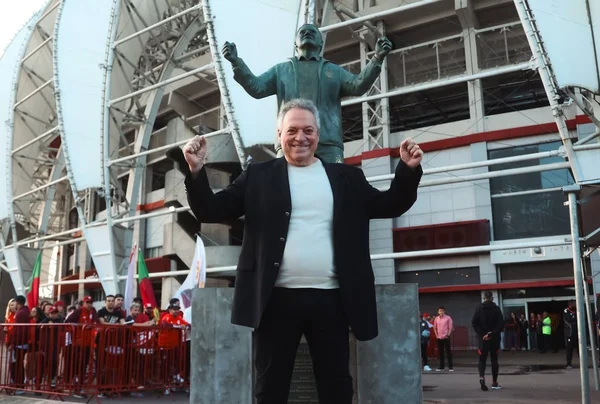 Campeão mundial com o Inter, Abel Braga ganha estátua no Beira-Rio