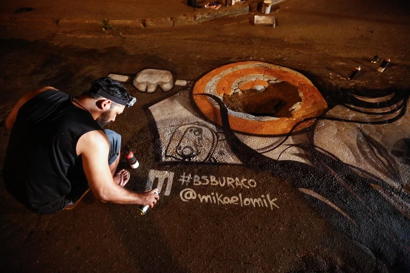 Setor de Indústrias e do Grafite. #bsburaco dá um trato em cratera no SIG - imagem 28 Setor de Indústrias e do Grafite. #bsburaco dá um trato em cratera no SIG - imagem 28