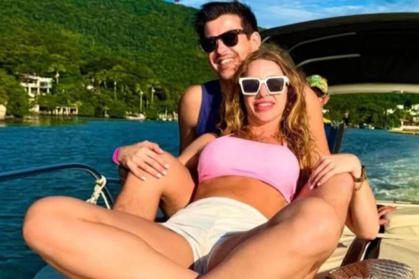 Foto colorida de casal que morreu atropelado em Santa Catarina - Metrópoles