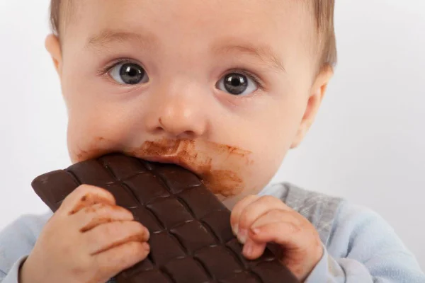 Páscoa: saiba com quantos anos as crianças podem comer chocolate