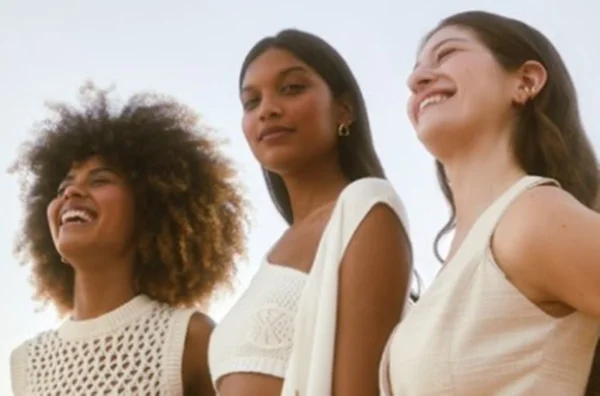 Marca IDA imagina um verão de pluralidades para nova coleção