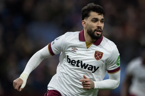 Foto colorida de Lucas Paquetá, meia do West Ham - Metrópoles