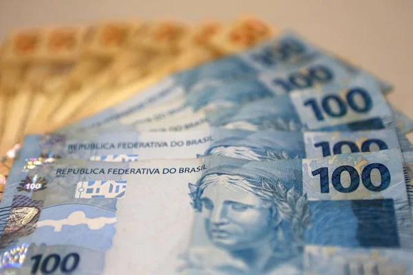 Governo adia desbloqueio do Orçamento