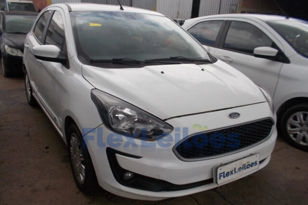 Ford KA SE 1.0 HA C 2018 R$ 4,5 mil Ford KA SE 1.0 HA C 2018 R$ 4,5 mil