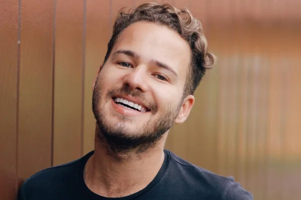 Victor Oliveira