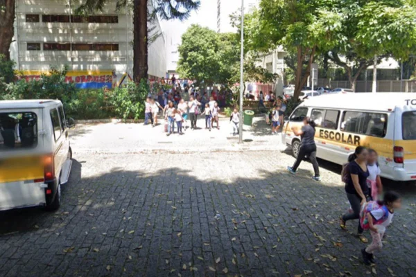 Diretor é acusado de sumir com dinheiro de formatura de crianças