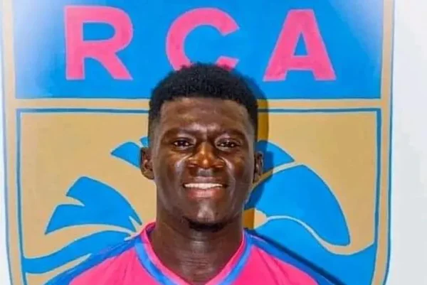 Zagueiro de 21 anos morre na Costa do Marfim após sofrer mal súbito