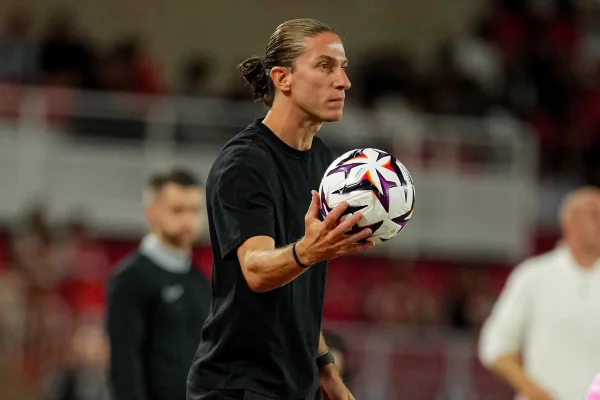 Monaco, de Filipe Luís, empata com Toulouse e segue como líder na França