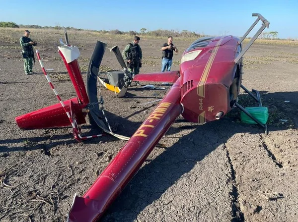 Helicóptero cai com 300 kg de cocaína a bordo