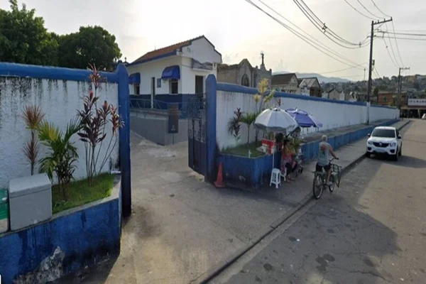 Homem que vendia ossadas de cadáveres enterrados em cemitério é preso