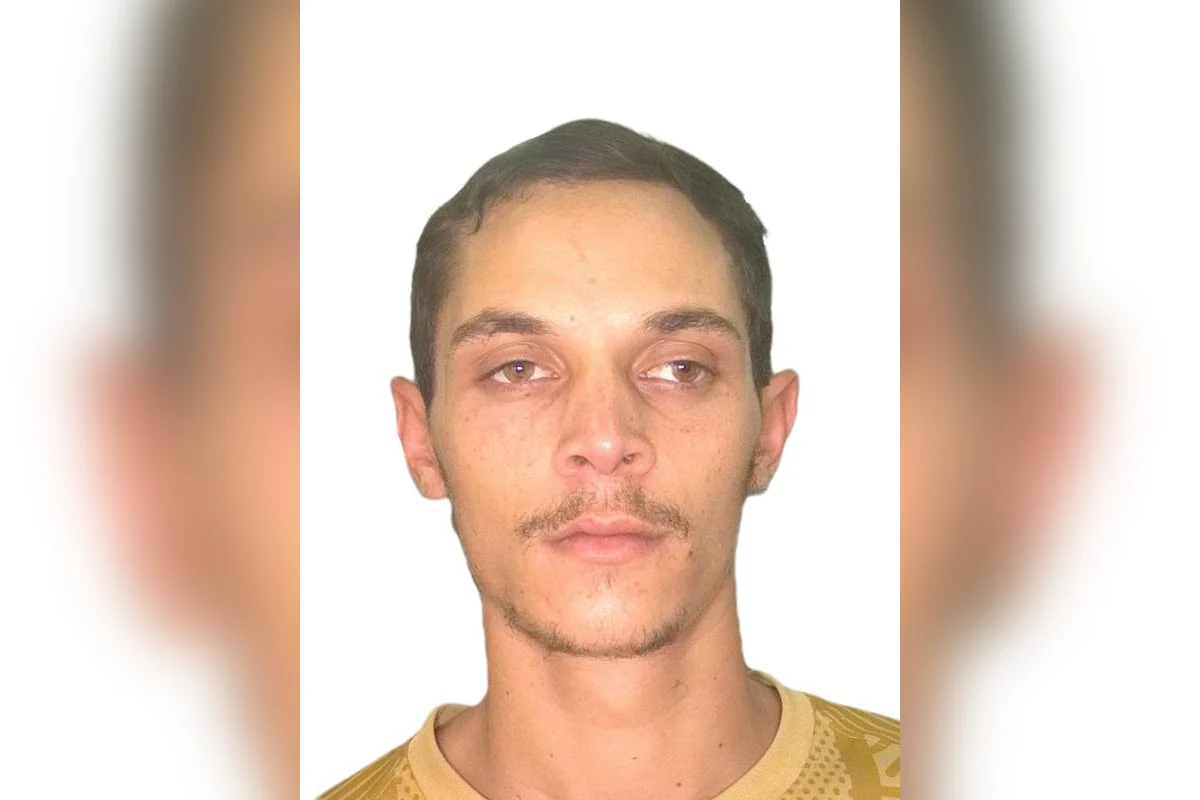 Corpo carbonizado: polícia procura homem envolvido em homicídio no DF - imagem 1 Corpo carbonizado: polícia procura homem envolvido em homicídio no DF - imagem 1
