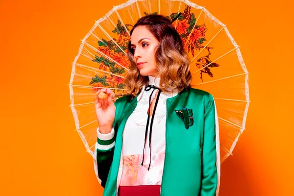 Marcas apostam em influências orientais para moda inverno 2017