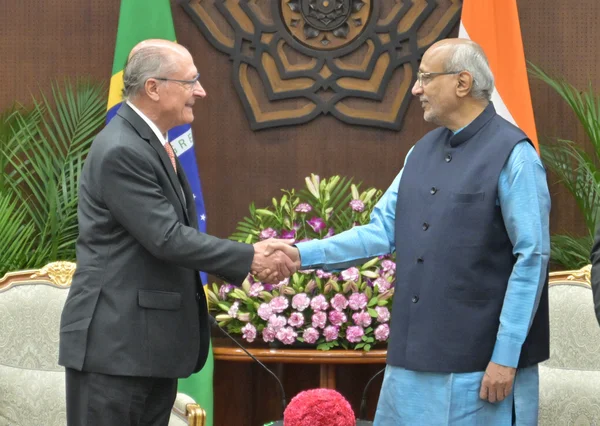 Vice-presidente Geraldo Alckmin e o vice-presidente da Índia, Chandrapuram Ponnusami Radhakrishnan