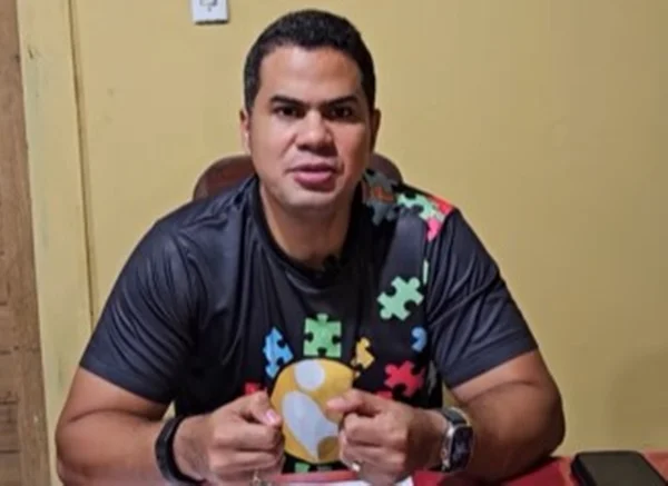 Foto colorida do prefeito de Rosário no Maranhão Calvet Filho - Metrópoles