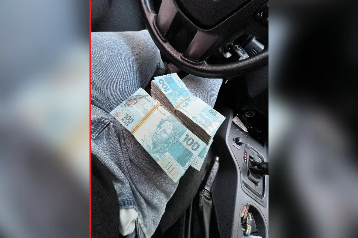 Os investigadores apreenderam dinheiro em espécie Os investigadores apreenderam dinheiro em espécie