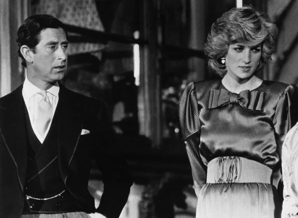 Charles fez confissão chocante a Diana antes do casamento, revela filme