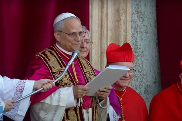 Leão XIV deve seguir posição de Francisco sobre as guerras em curso