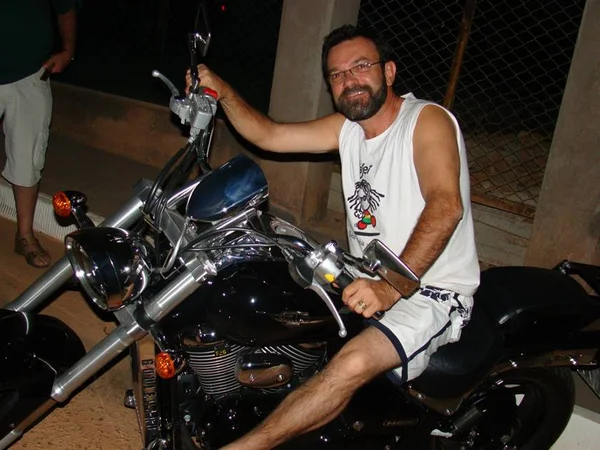 Ex-professor do Sigma Ton Pires morre após levar choque elétrico